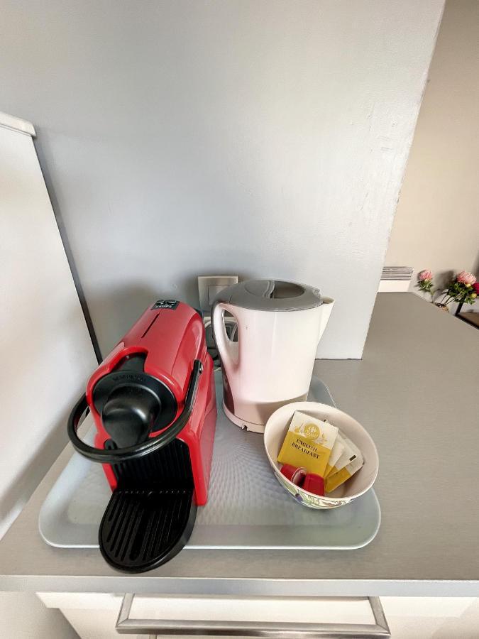 City & Cosy, Lyon Charcot- Wifi - Lave Linge - Balcon - Parking Екстериор снимка