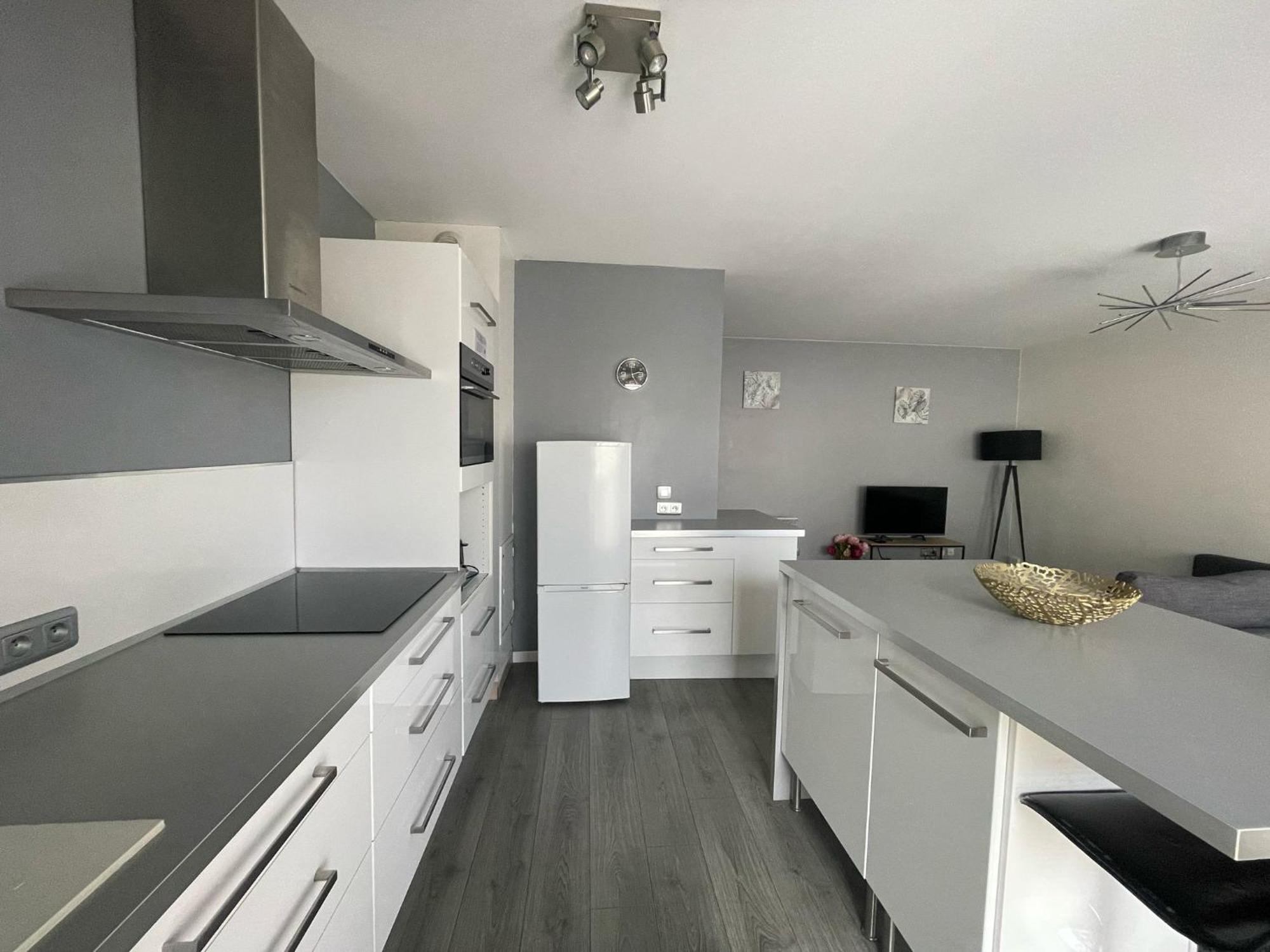 City & Cosy, Lyon Charcot- Wifi - Lave Linge - Balcon - Parking Екстериор снимка